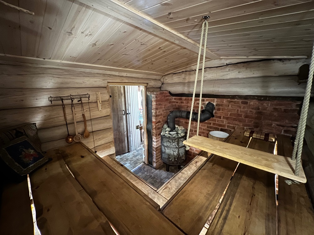 sauna-aasta metsakuurorti vene saun